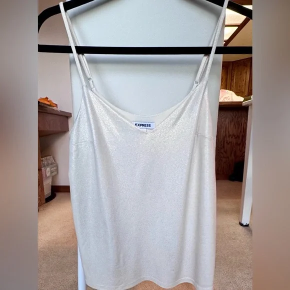 BUNDLE Express Dressy Tops - Black, Gold, Silver - Picture 8 of 16